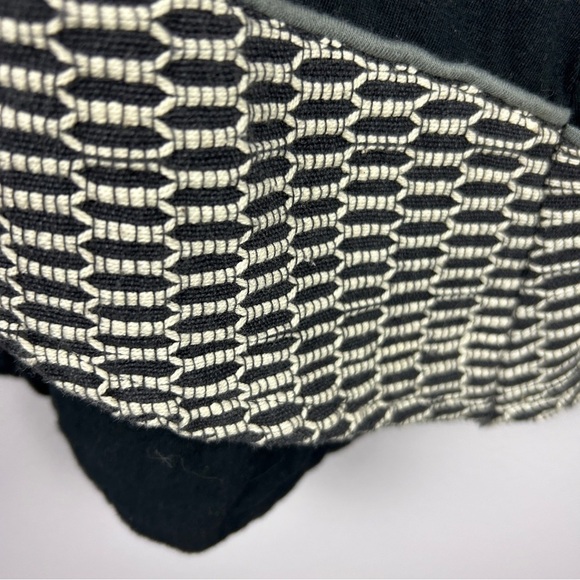 Leopards & Roses Boho Lagenlook Floral Embellished Tunic Top Medium Black - Picture 8 of 15